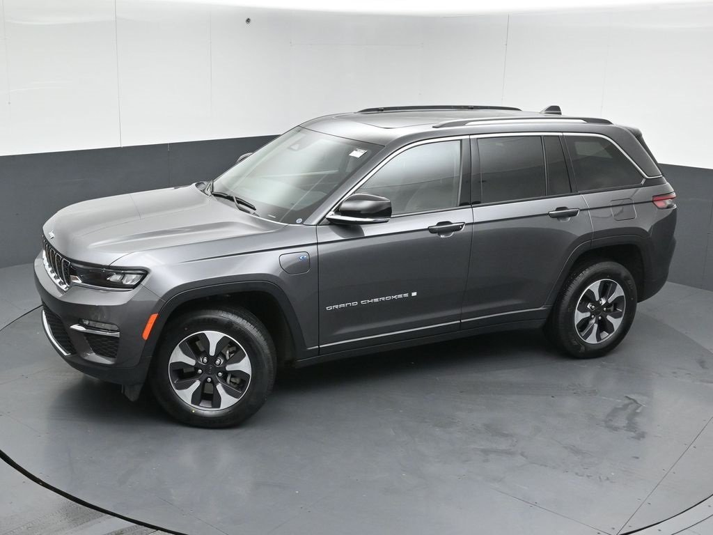 2022 JEEP GRAND CHEROKEE - Image 48