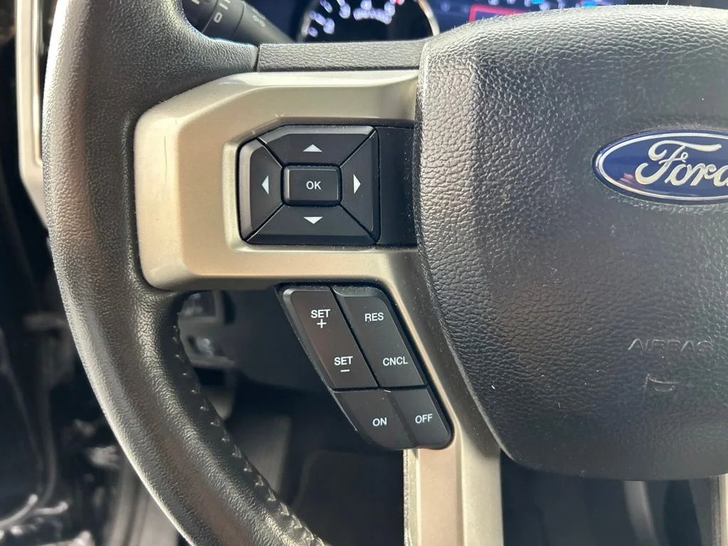 Used 2021 Blue Ford Lariat image 17