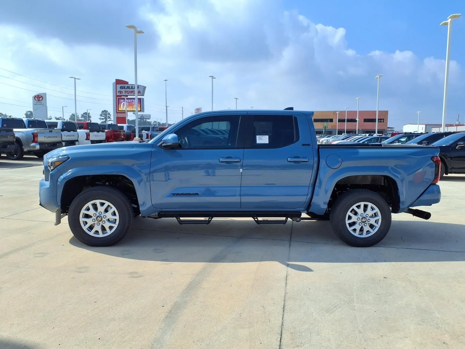 New 2026  Toyota SR5 image 8