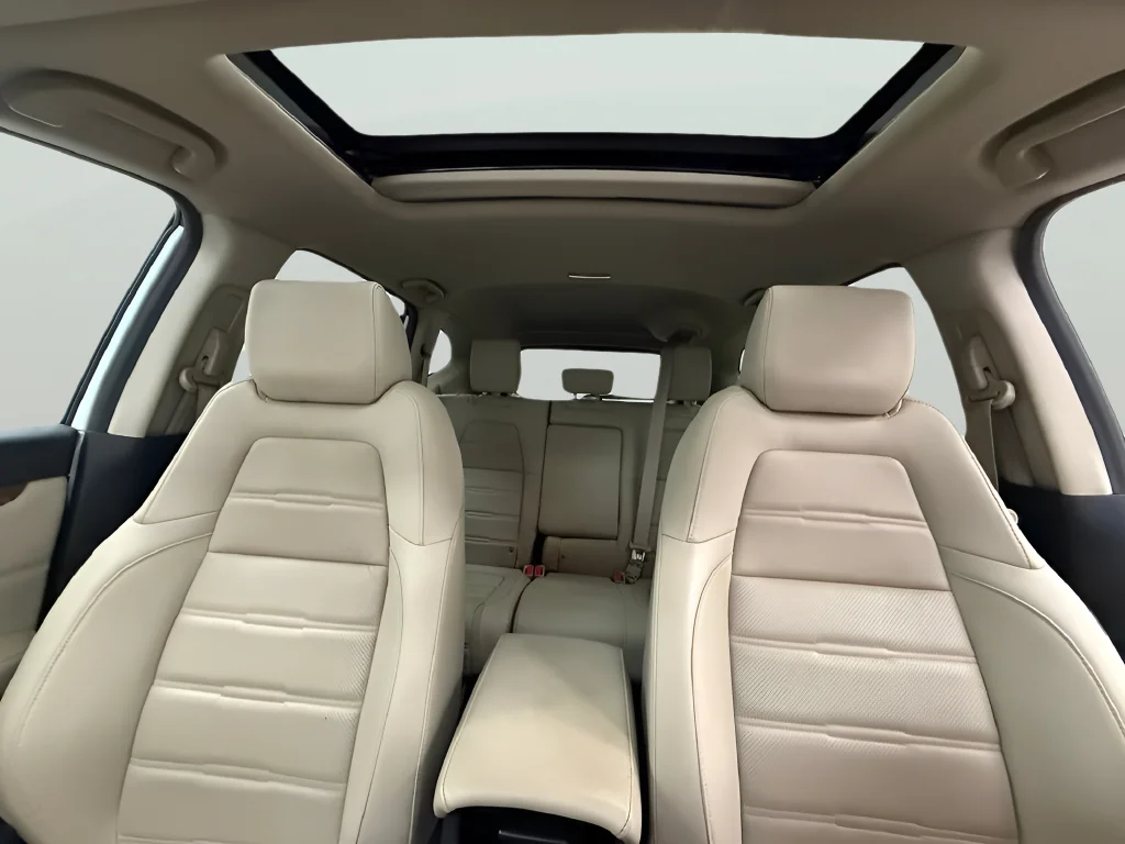 Used 2022 White Honda EX-L image 15