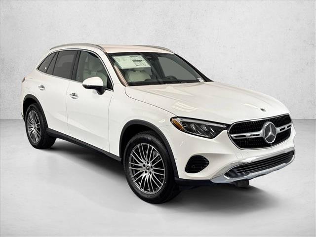 New 2026 Polar White Mercedes-Benz GLC 300 image 32