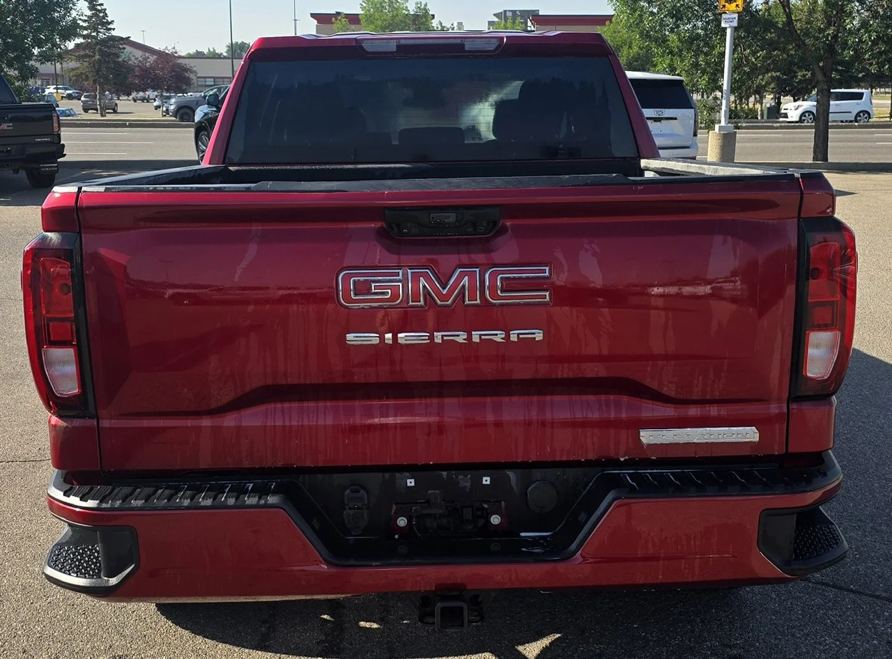 Used 2024 Red Metallic GMC Elevation Crew 5.3L Heated Steering Wheel image 4