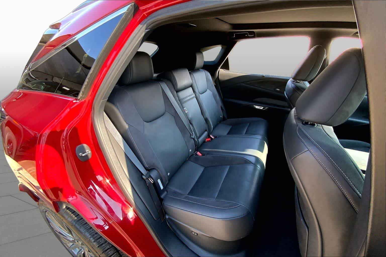 Used 2025 Matador Red Mica Lexus Luxury image 20