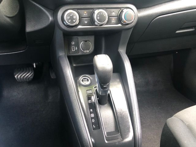 Used 2024 White Nissan S image 34