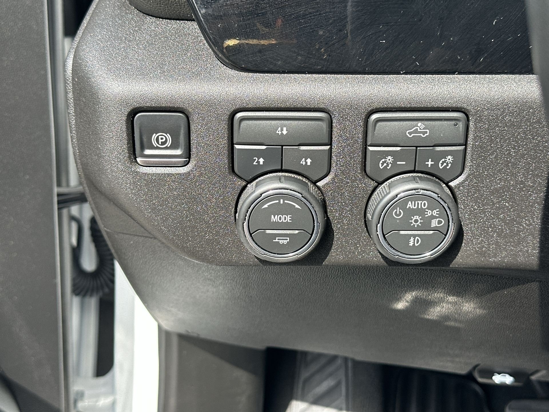 2025 Chevrolet Silverado 2500HD LT - Photo 18