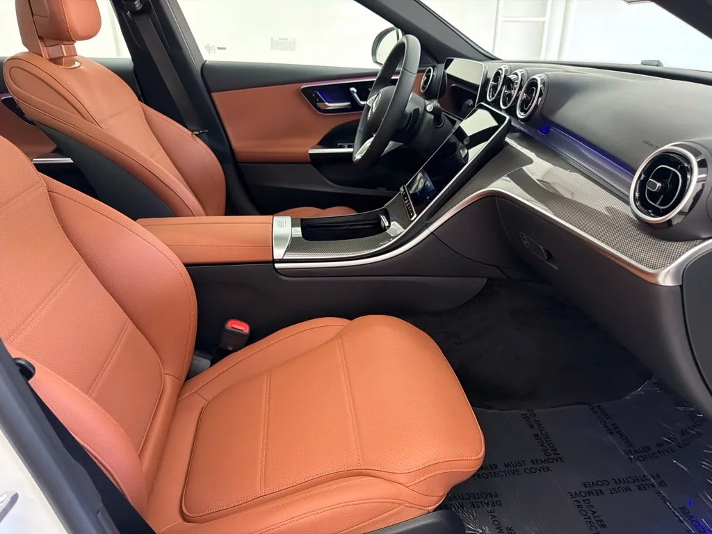 New 2027 White Mercedes-Benz C 300 image 27