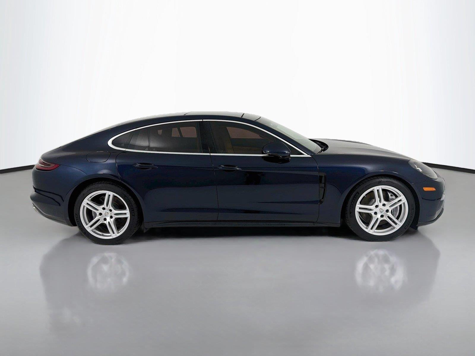 Used 2020 Night Blue Metallic Porsche 4 image 29