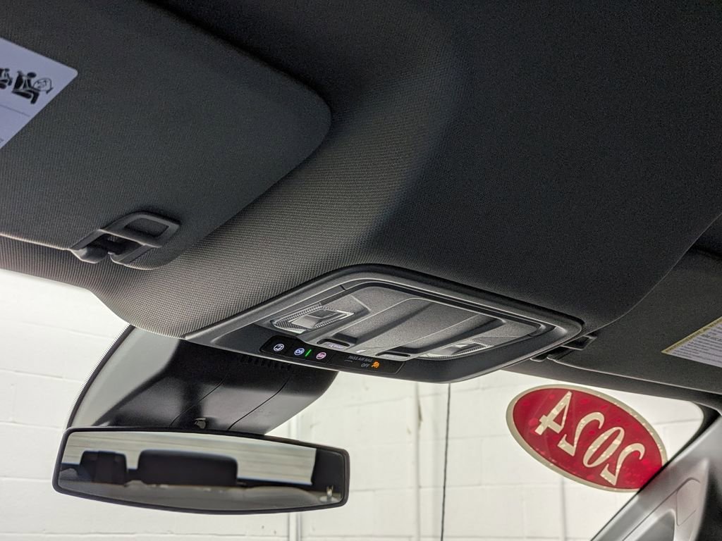 Used 2024 Summit White Chevrolet Custom image 33