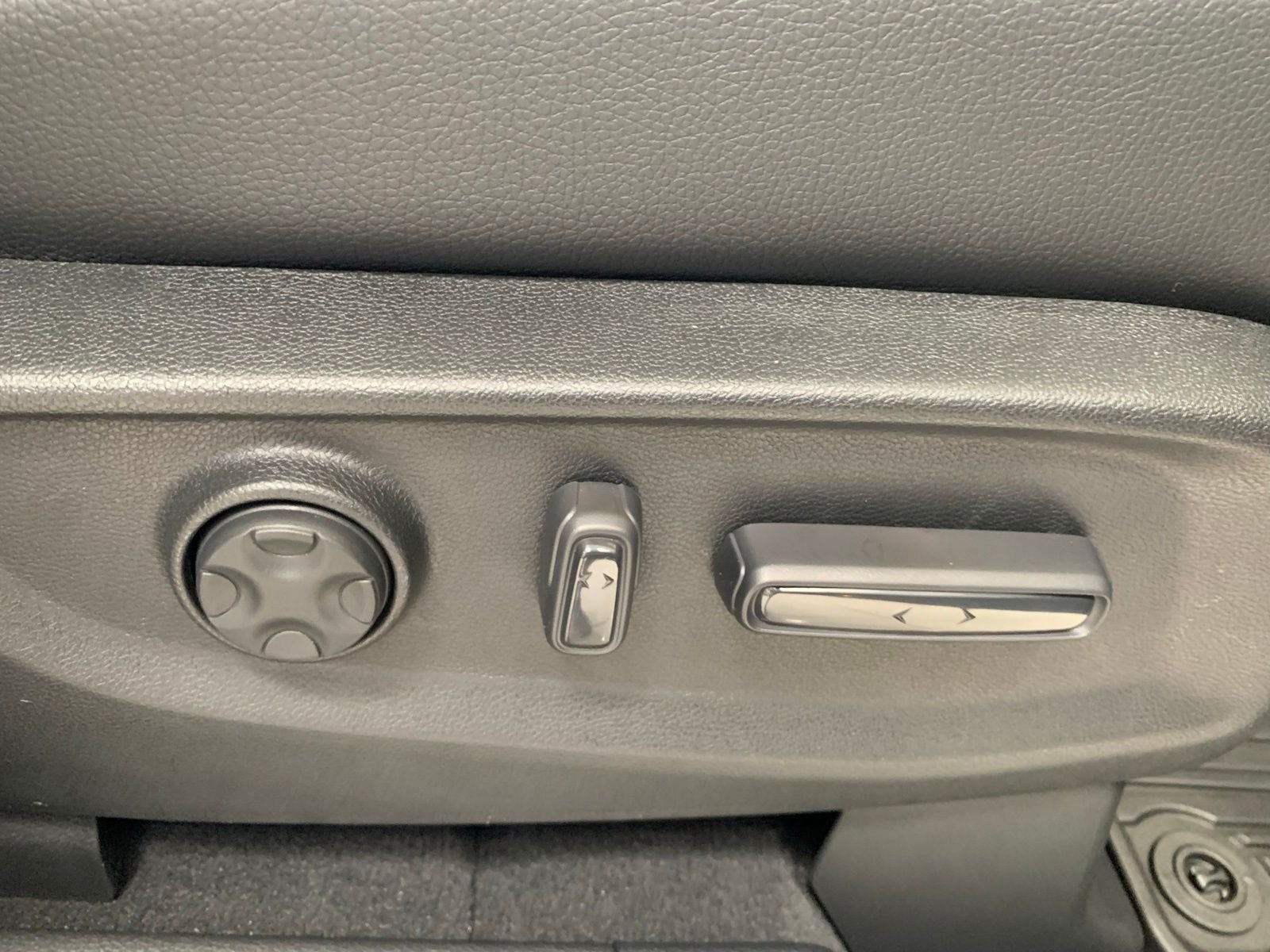 2026 Honda Odyssey Touring - Photo 29