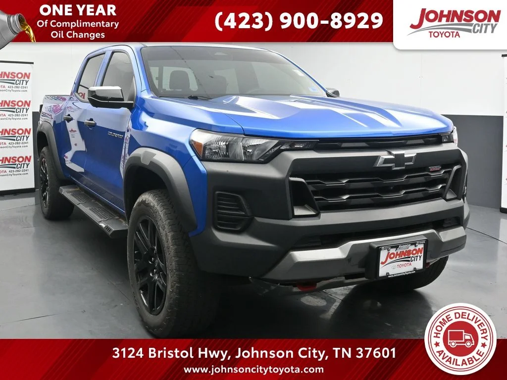 2023 Chevrolet Colorado 4WD Trail Boss Crew Cab Short Box's photo