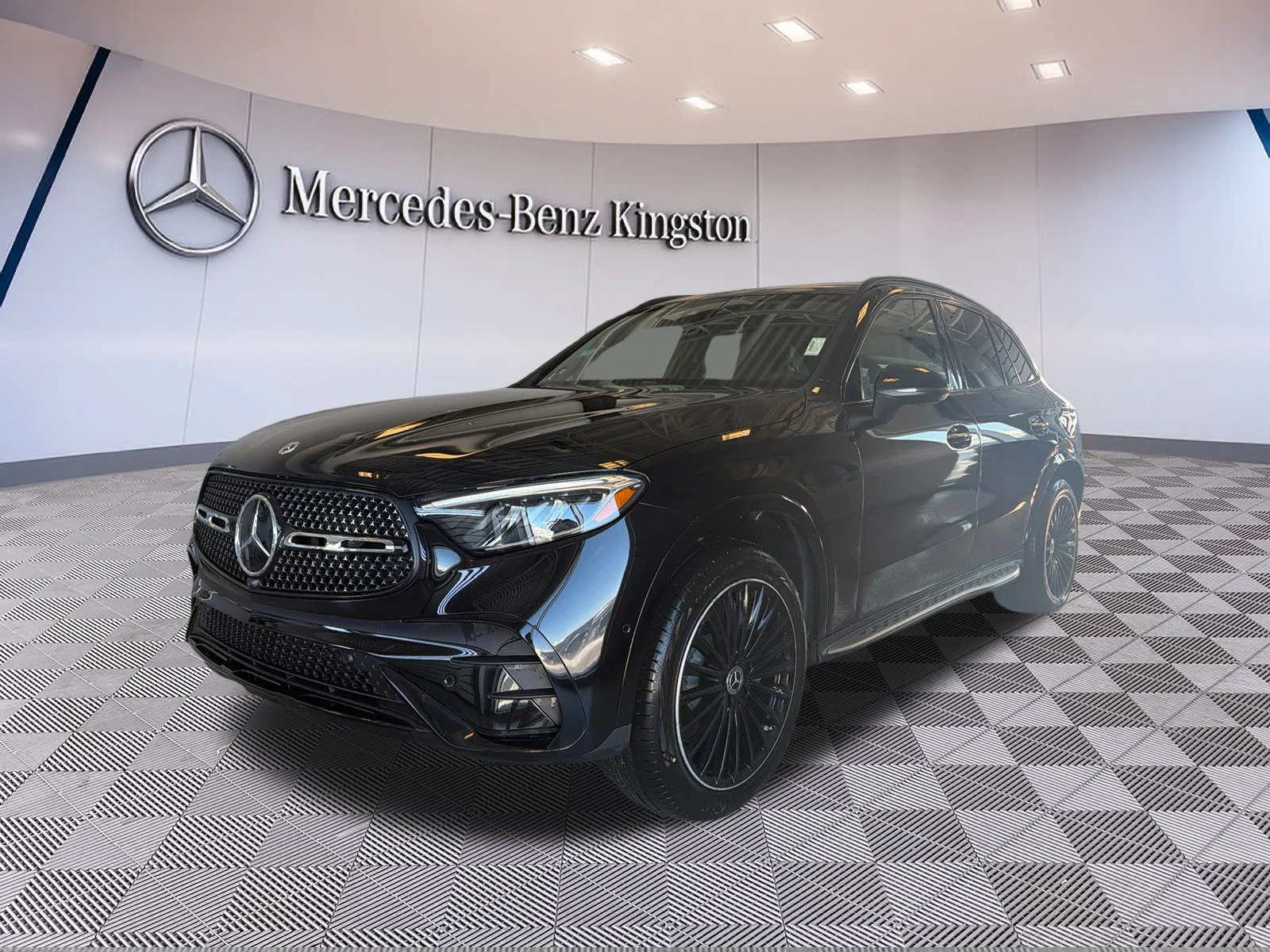 New 2026 Black Mercedes-Benz GLC 350e 4MATIC SUV image 2