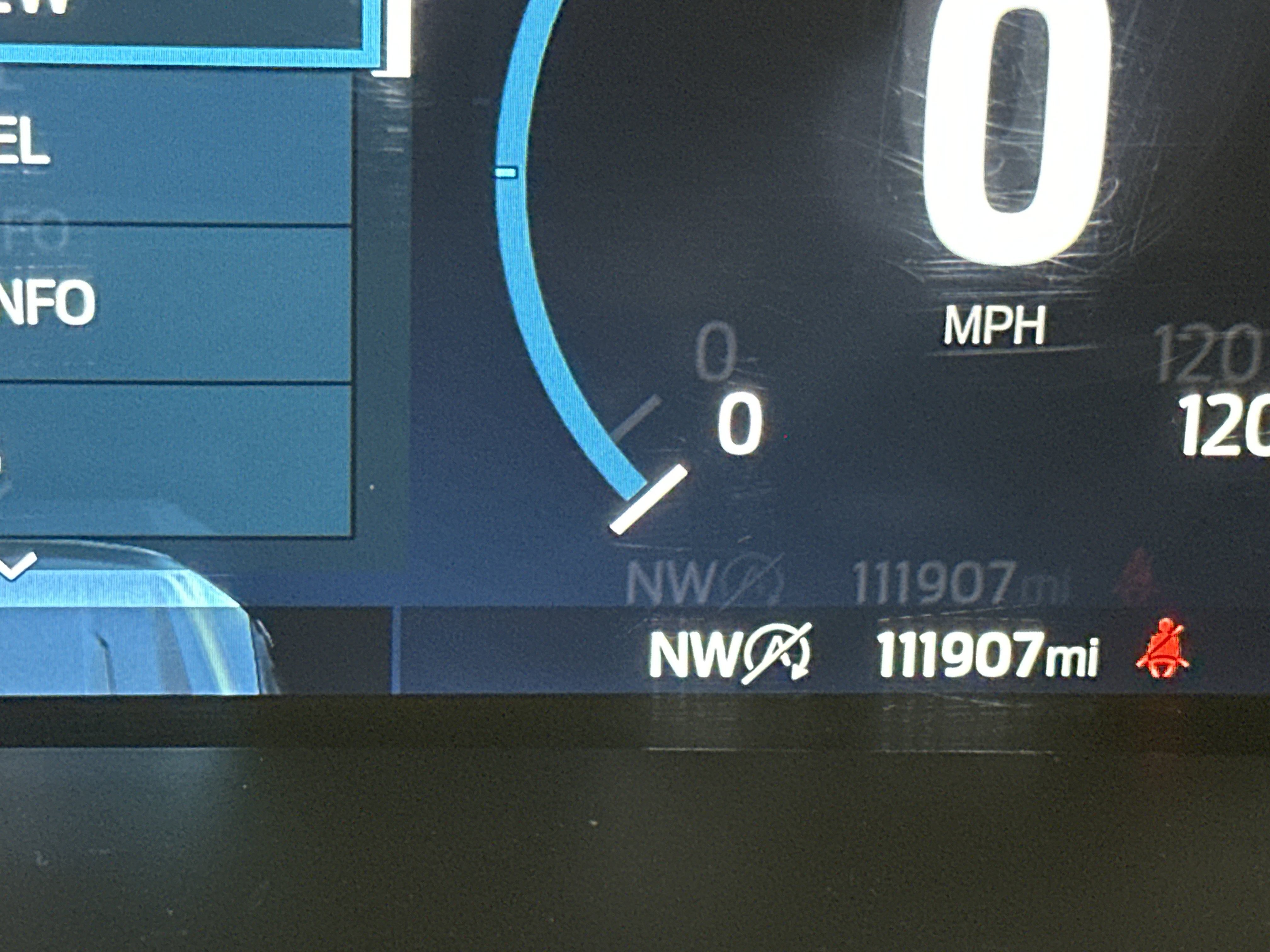 Used 2021  Ford  image 13