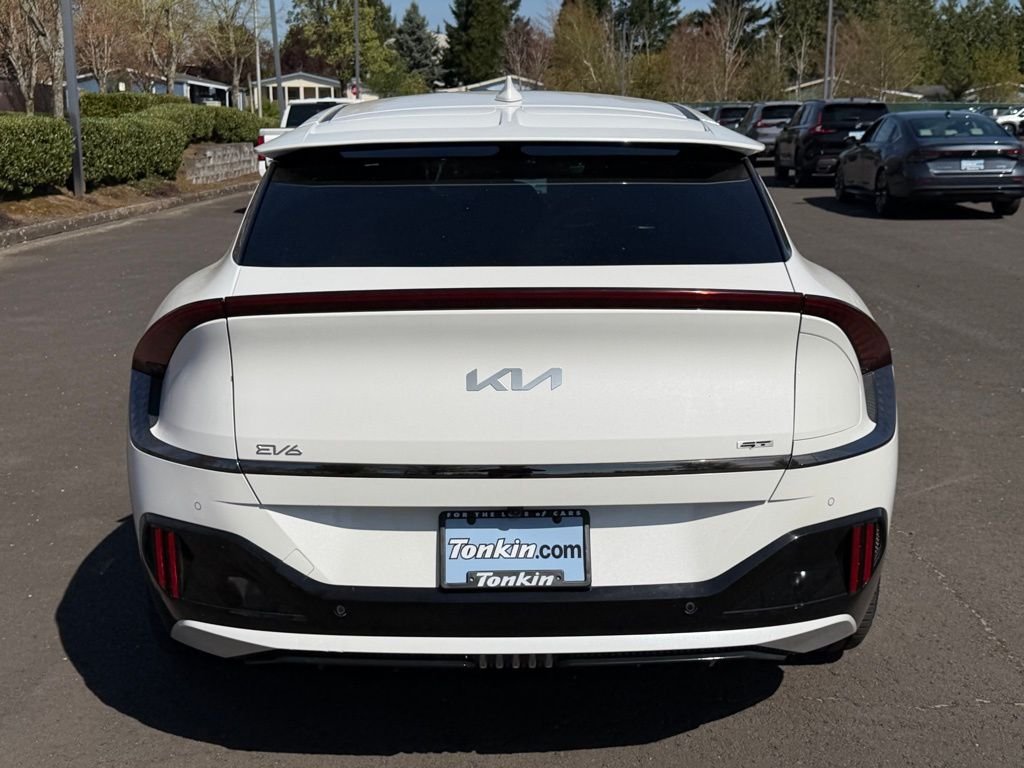 Used 2024 Snow White Pearl Kia GT image 6