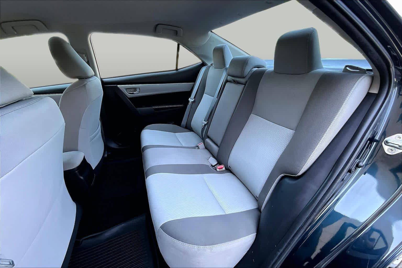 Used 2019 Galactic Aqua Mica Toyota LE image 20