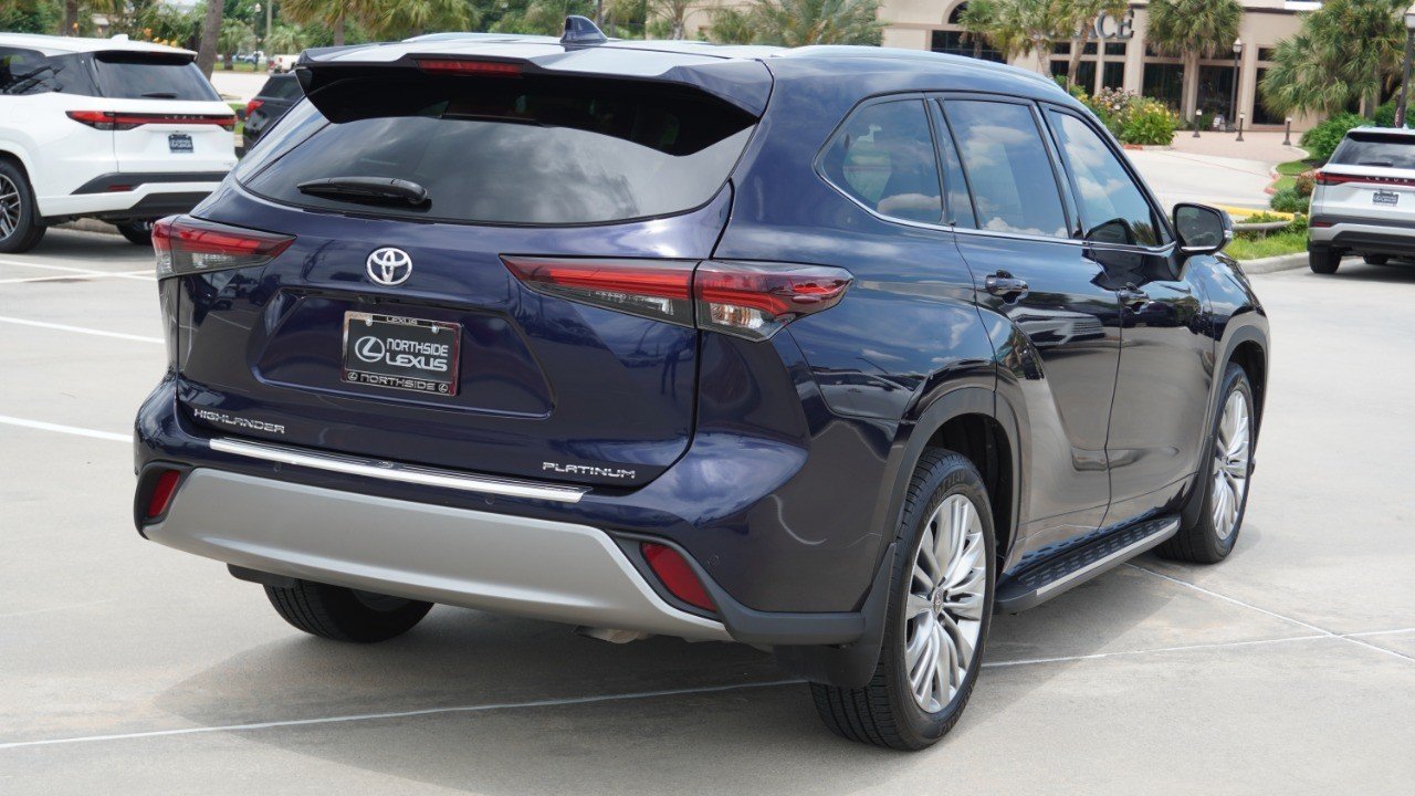 Used 2024 Blue Toyota Platinum image 6