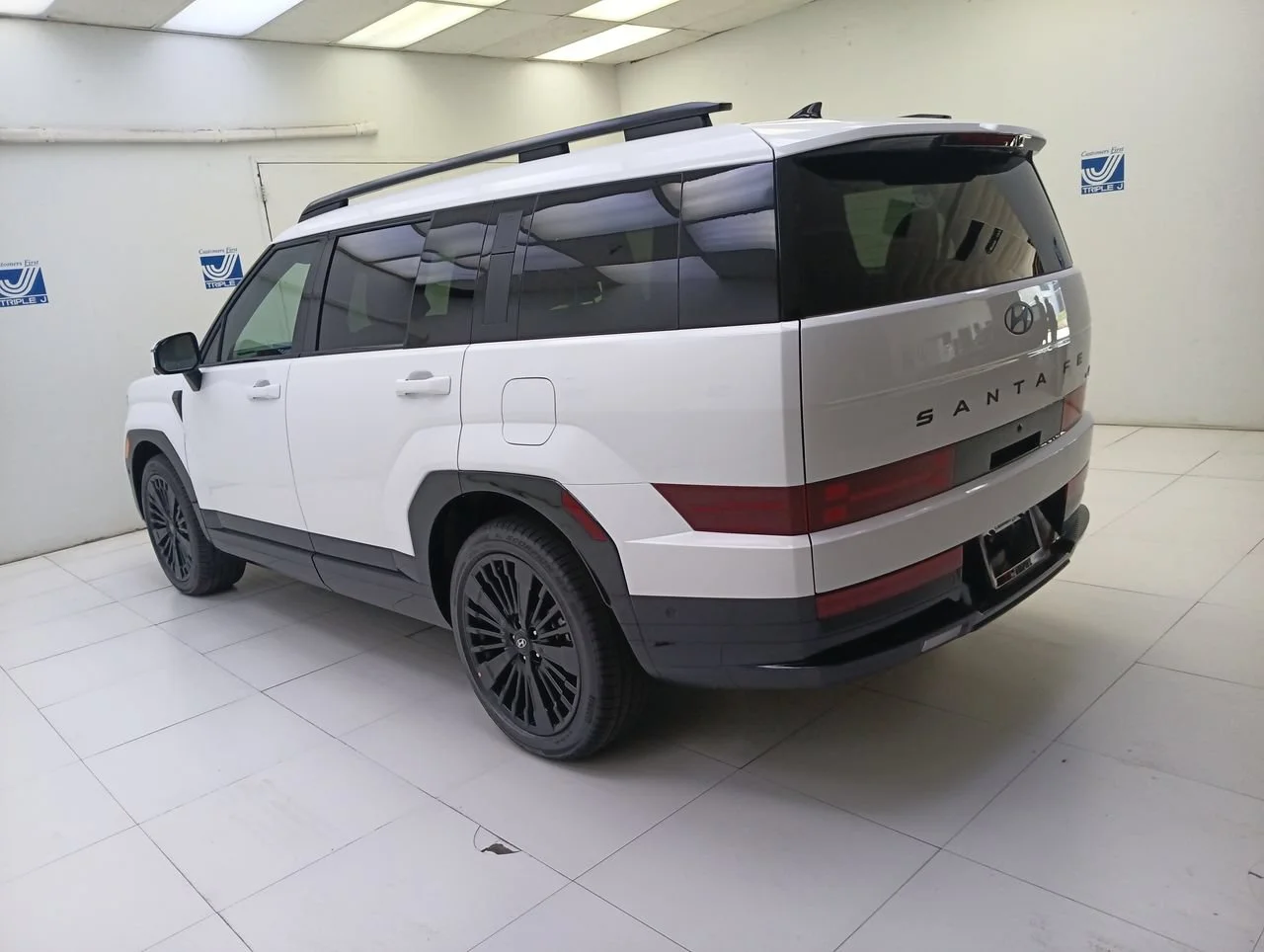 New 2026 Serenity White Hyundai Calligraphy image 6