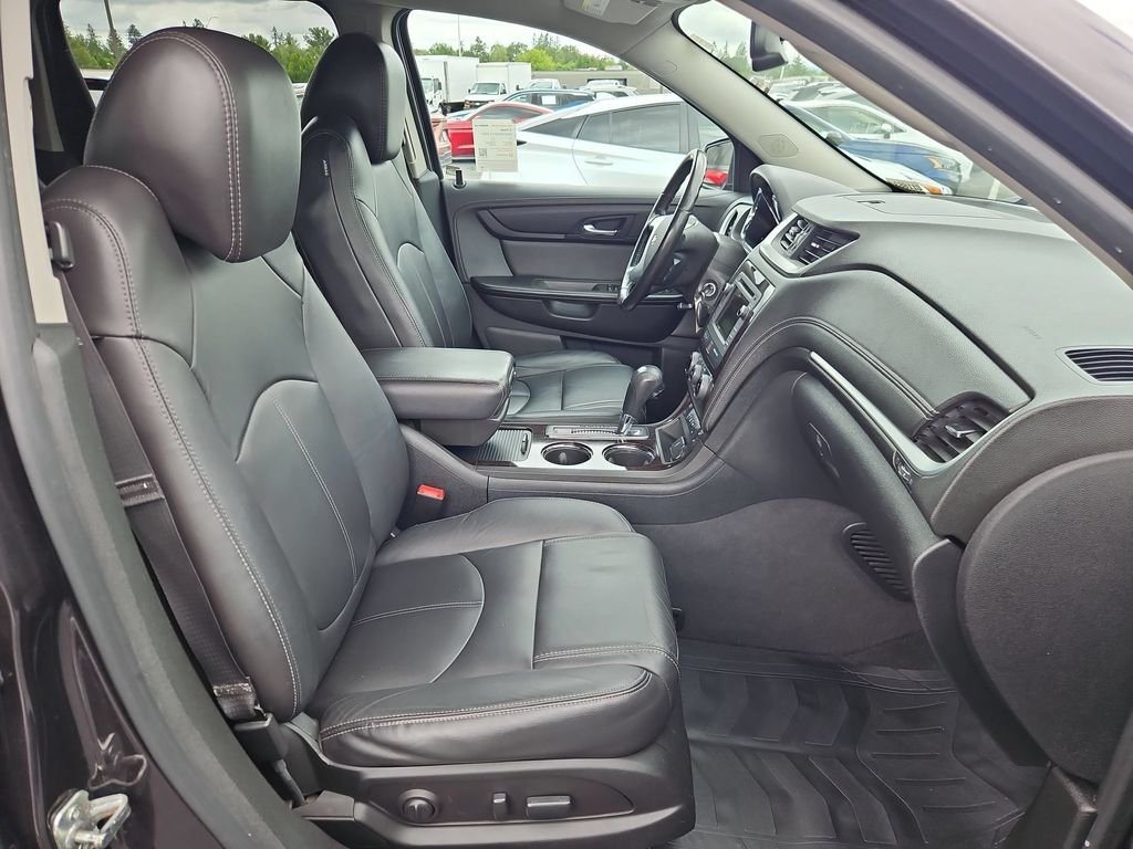 Used 2017 Tungsten Metallic Chevrolet 2LT image 28
