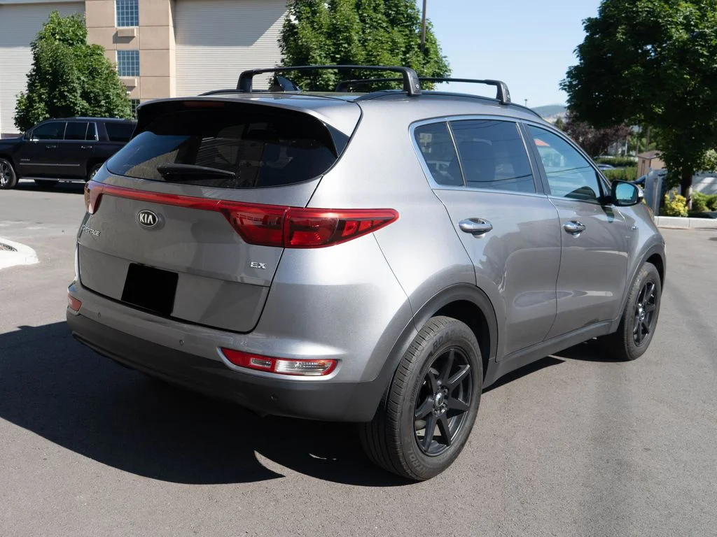 Used 2018 Silver Kia EX image 7