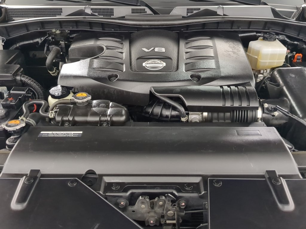 Certified Used 2022 SUPER BLACK Nissan SL image 34