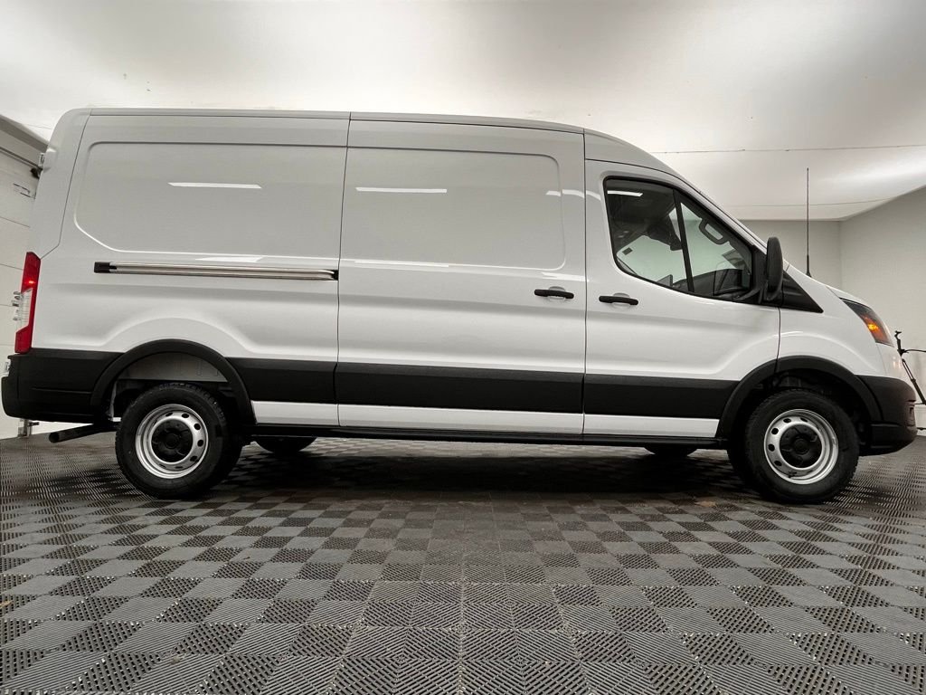 New 2026 White Ford Base image 11