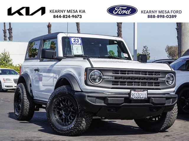 2023 Ford Bronco Base