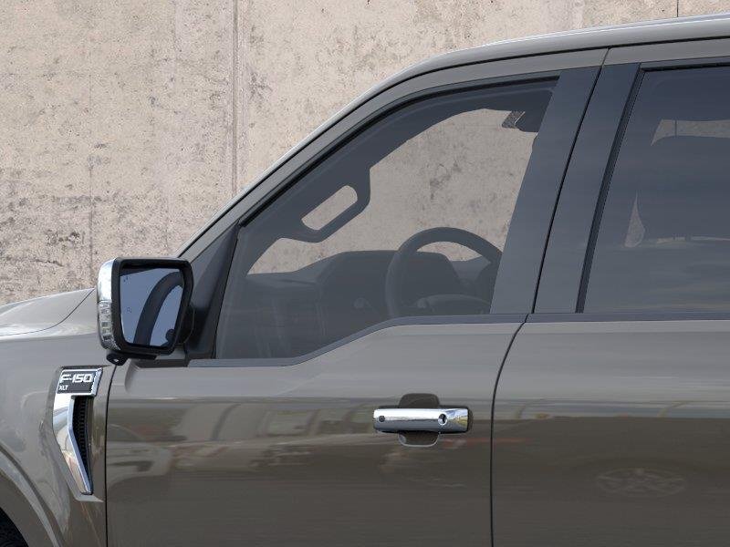 New 2026 Marsh Gray Ford XLT image 12