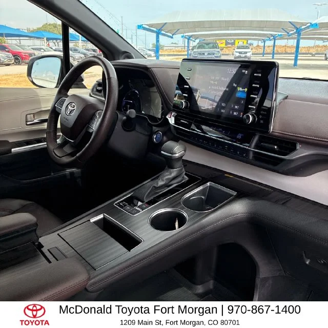 Used 2022 Beige Toyota Platinum image 7