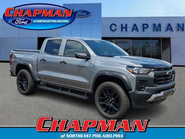 Used 2025 Sterling Gray Metallic Chevrolet Trail Boss image 1