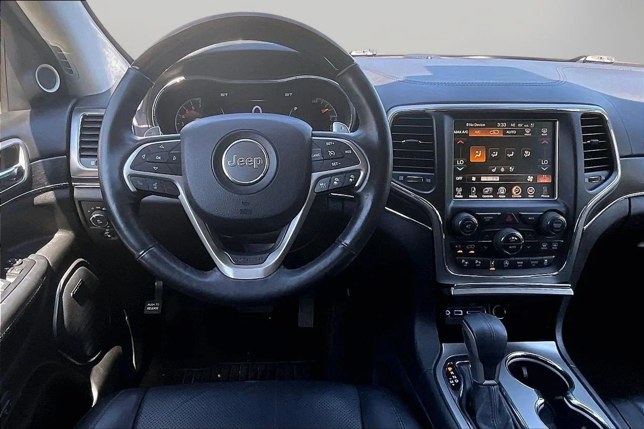 Certified Used 2017 Gray Jeep Summit image 12