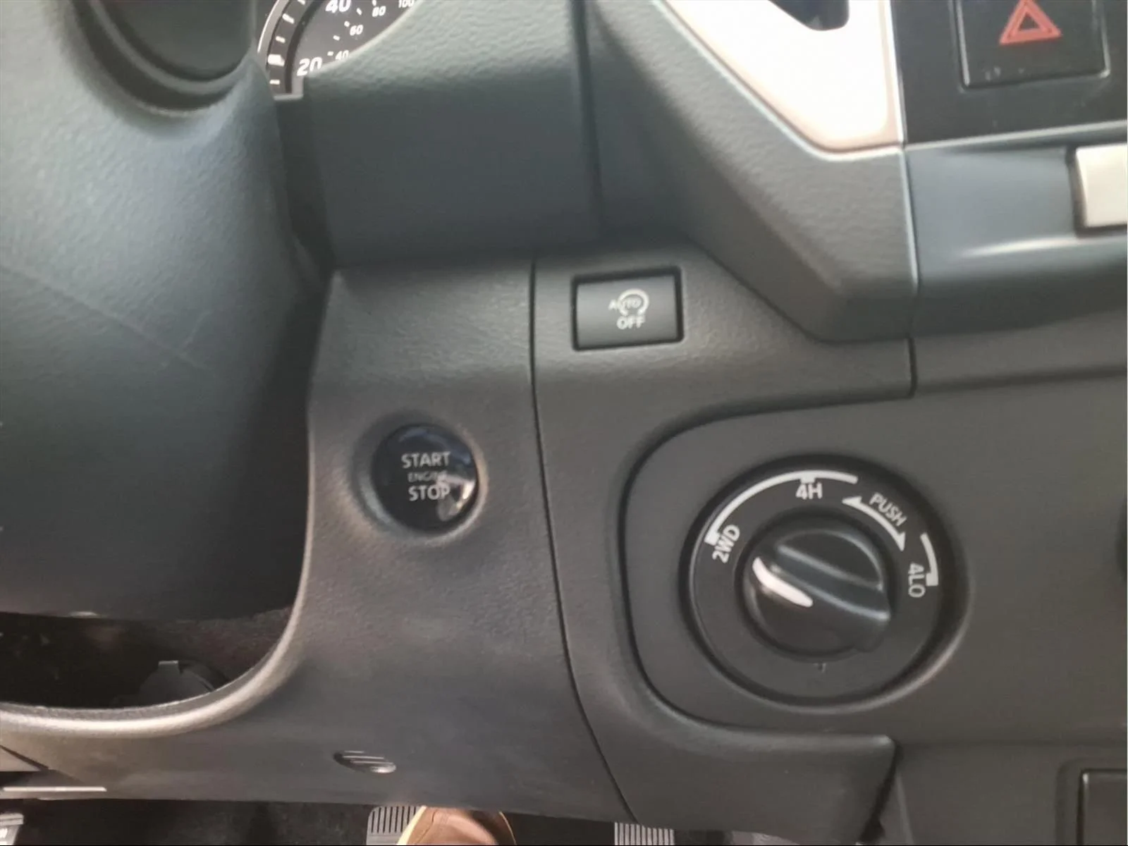 New 2026 Glacier White Nissan Crew Cab SV image 21