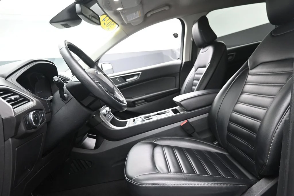 Used 2024 White Ford SEL image 16