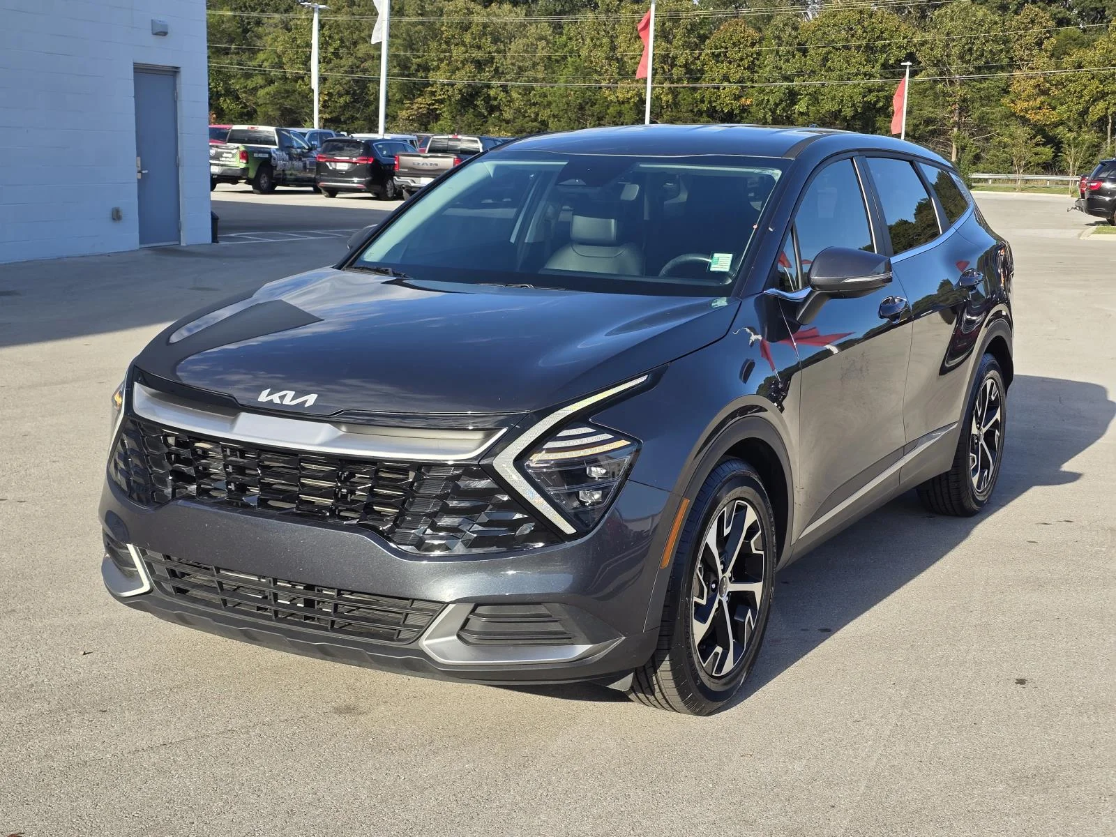 Used 2024 Gravity Gray Kia EX image 3
