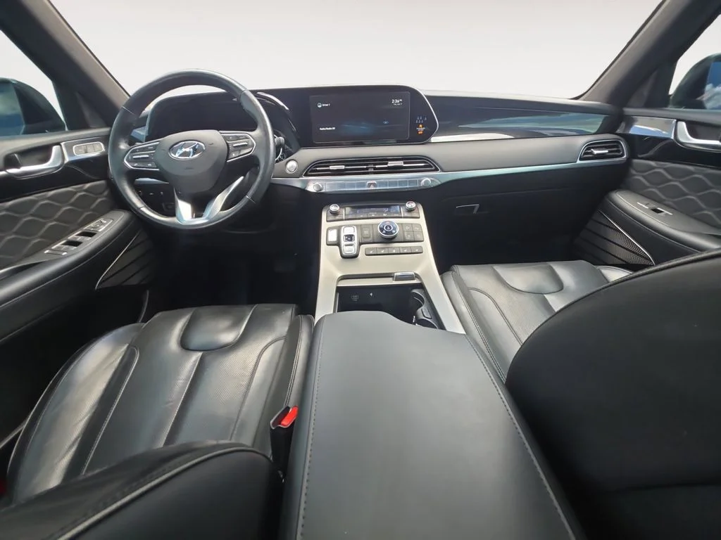 Used 2022 White Hyundai Calligraphy image 10