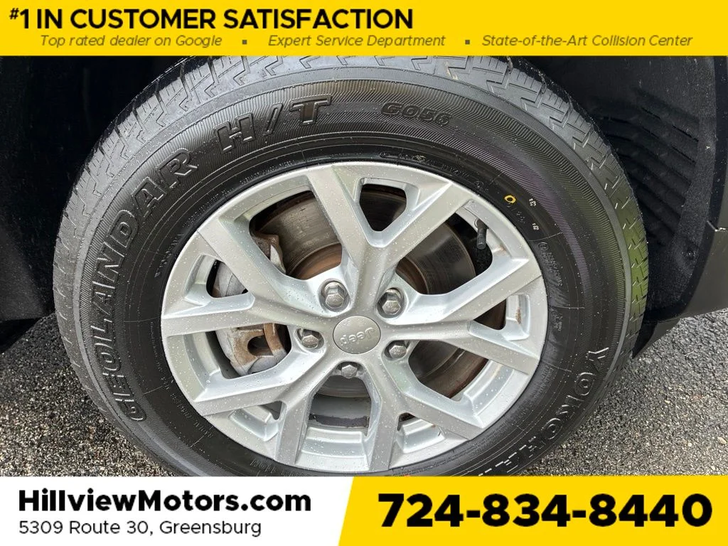 Certified Used 2023 Midnight Jeep Limited image 11
