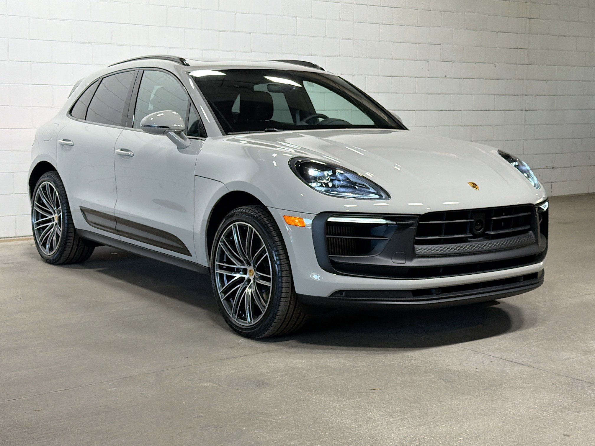 2026 Porsche Macan GTS - Photo 6