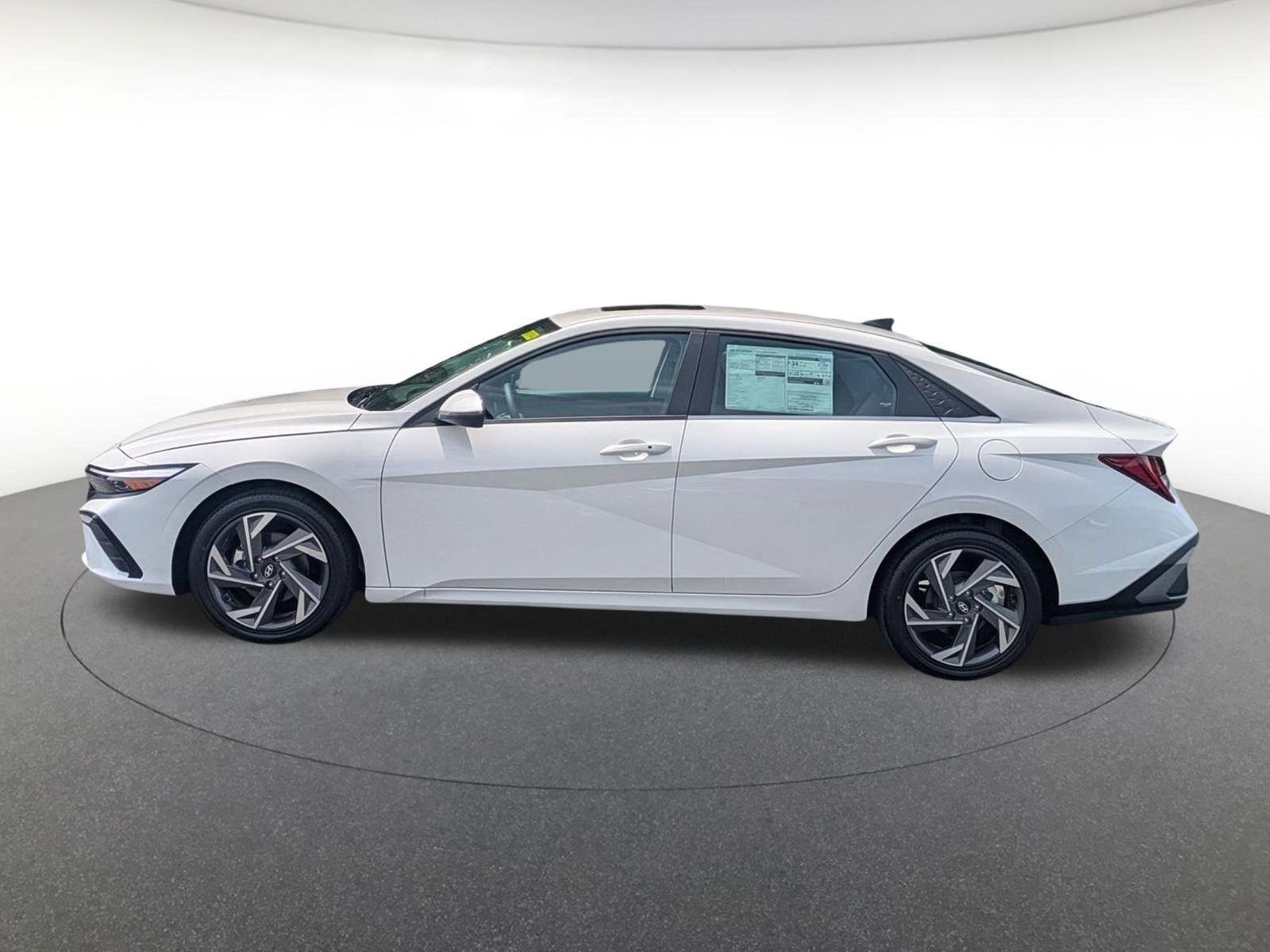New 2026 Serenity White Pearl Hyundai Limited image 5