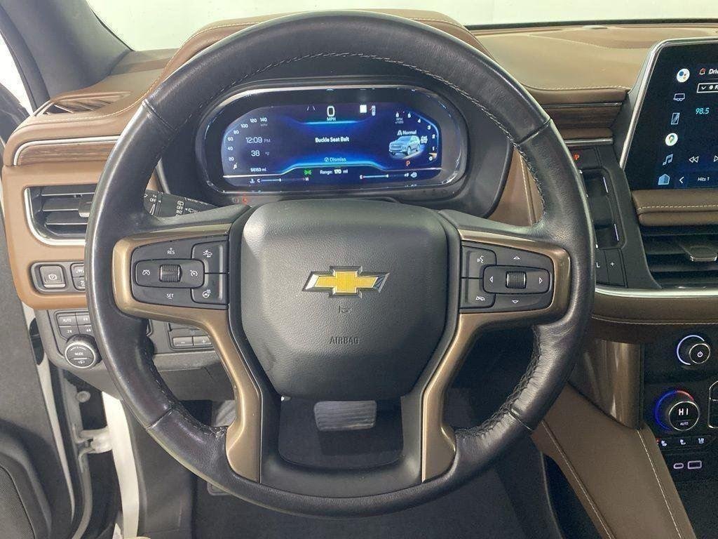 Used 2022 Pearl Chevrolet High Country image 15