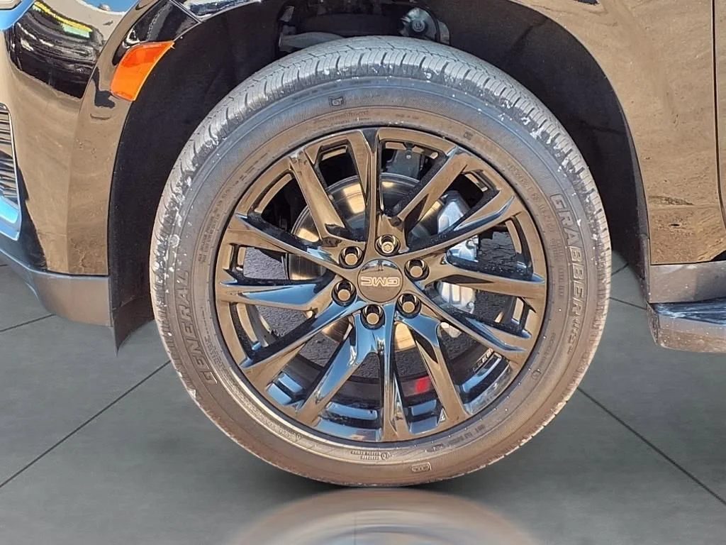 2022 GMC Yukon XL Denali - Photo 6