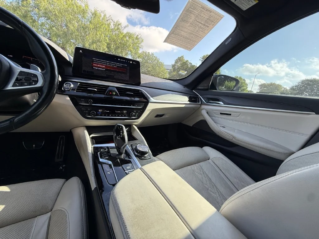 Used 2023 Black BMW 530i image 15