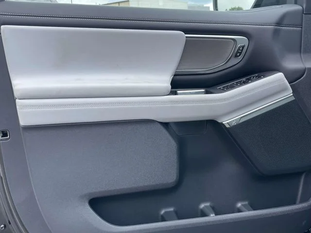 New 2027 Agate Black Metallic Ford MAX Platinum image 14