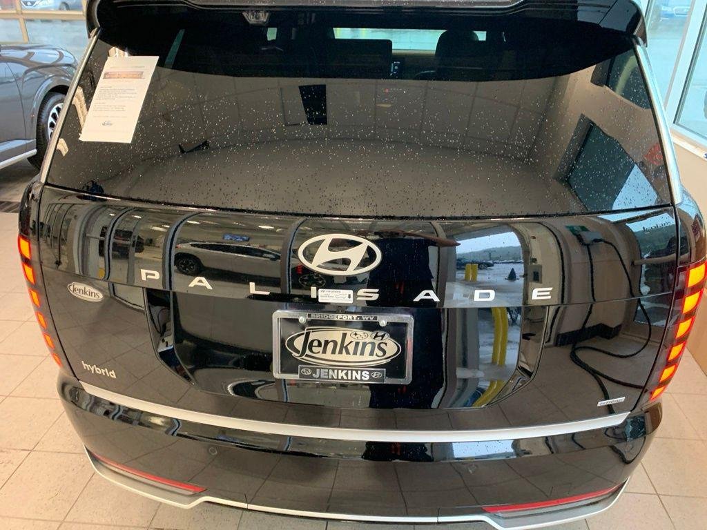 New 2026 Black Hyundai Calligraphy image 13