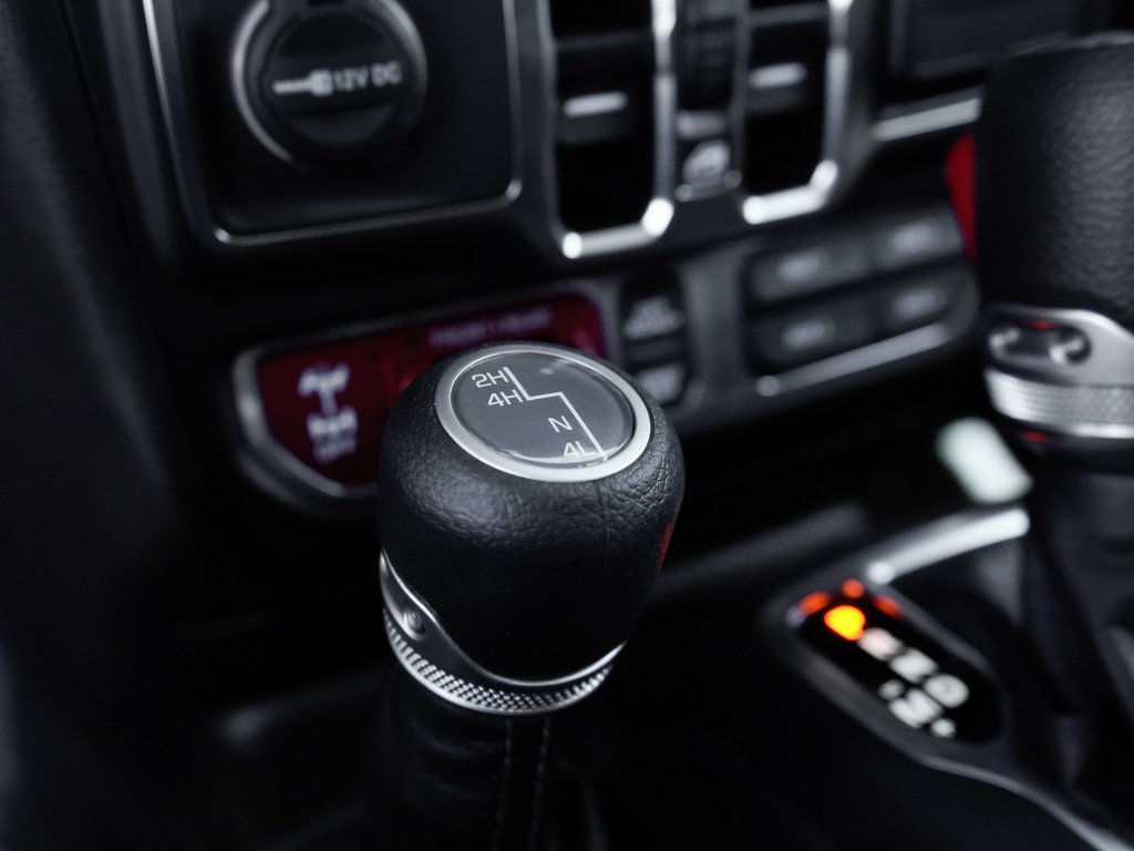 Used 2025 Black Clearcoat Jeep Rubicon image 22