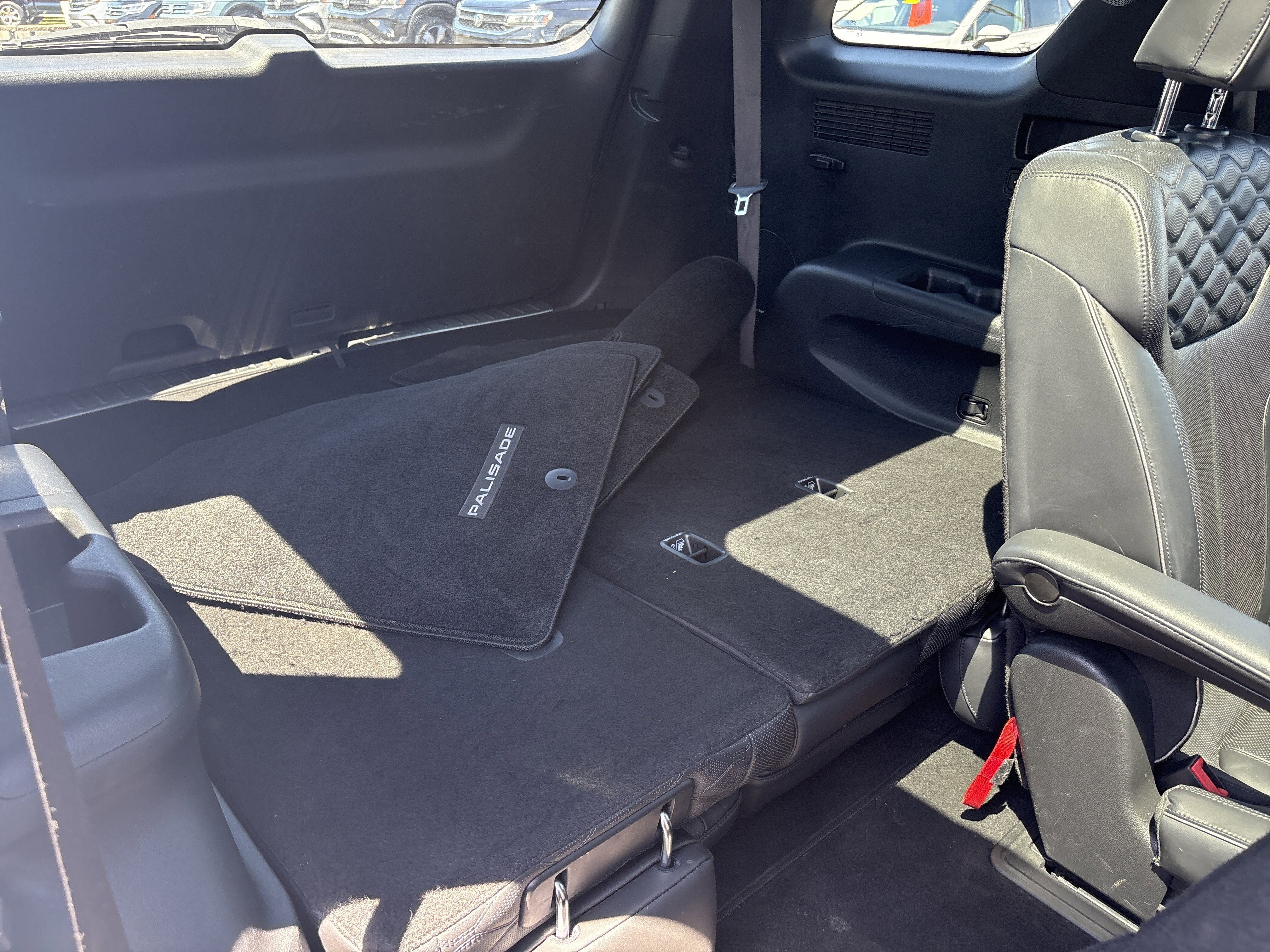 Used 2020 Hyper White Hyundai Limited image 29