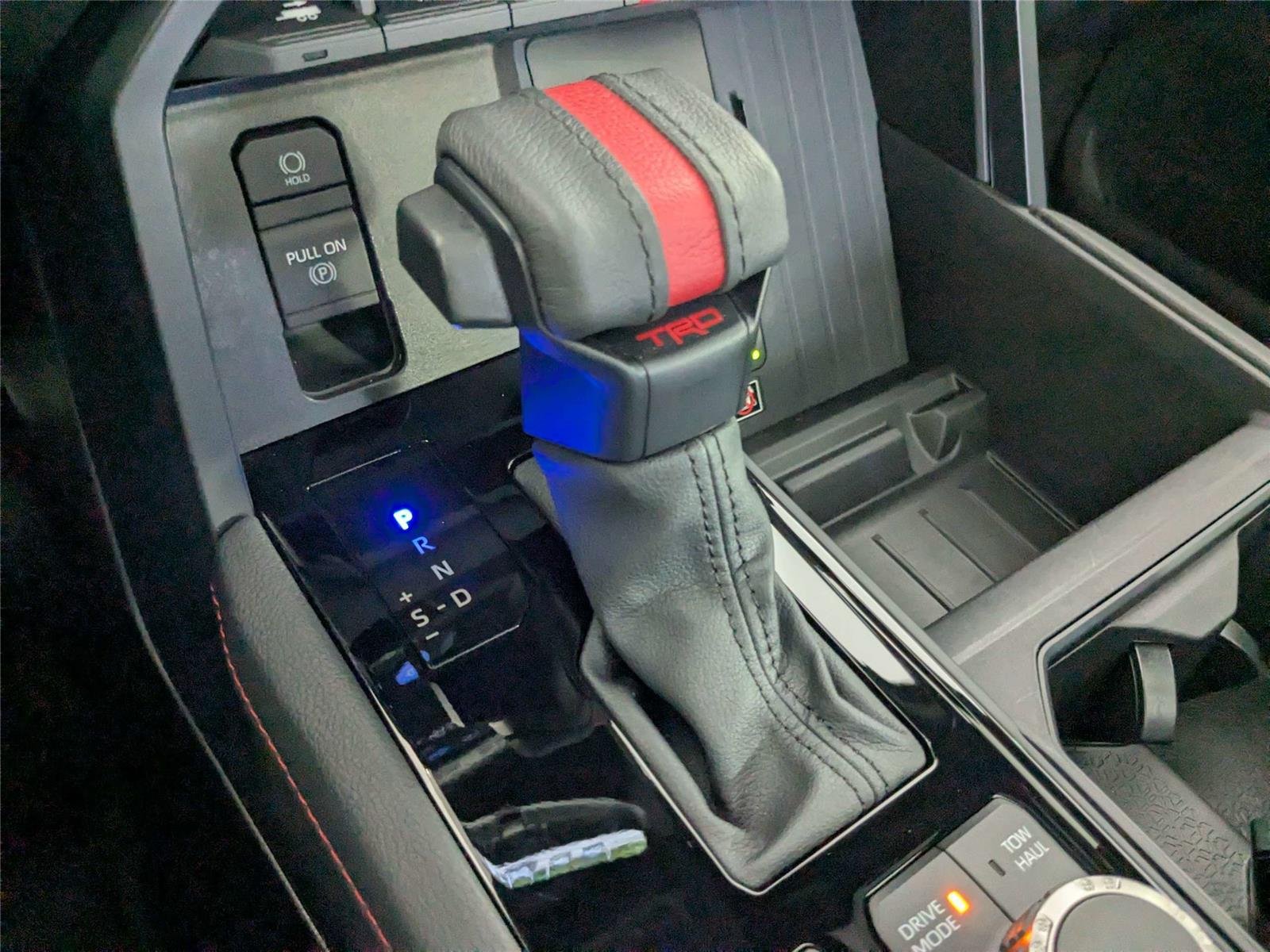 2025 Toyota Tundra TRD Pro - Photo 26