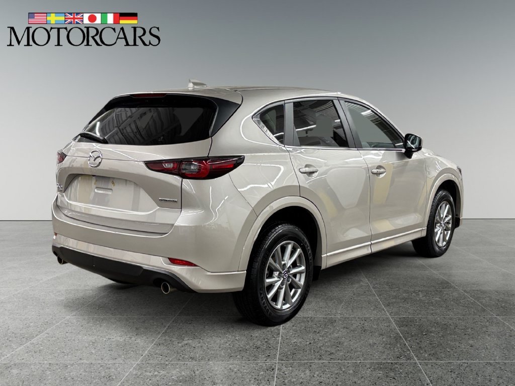 Used 2025 Quartz Metallic Mazda 2.5 S Preferred Package image 3