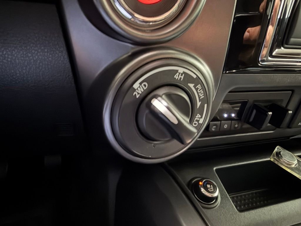 Used 2016 Red Nissan Platinum Reserve image 5