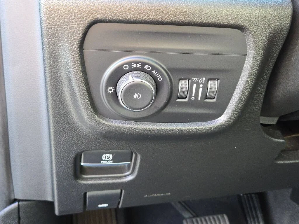 2023 Jeep Grand Cherokee Limited - Photo 25