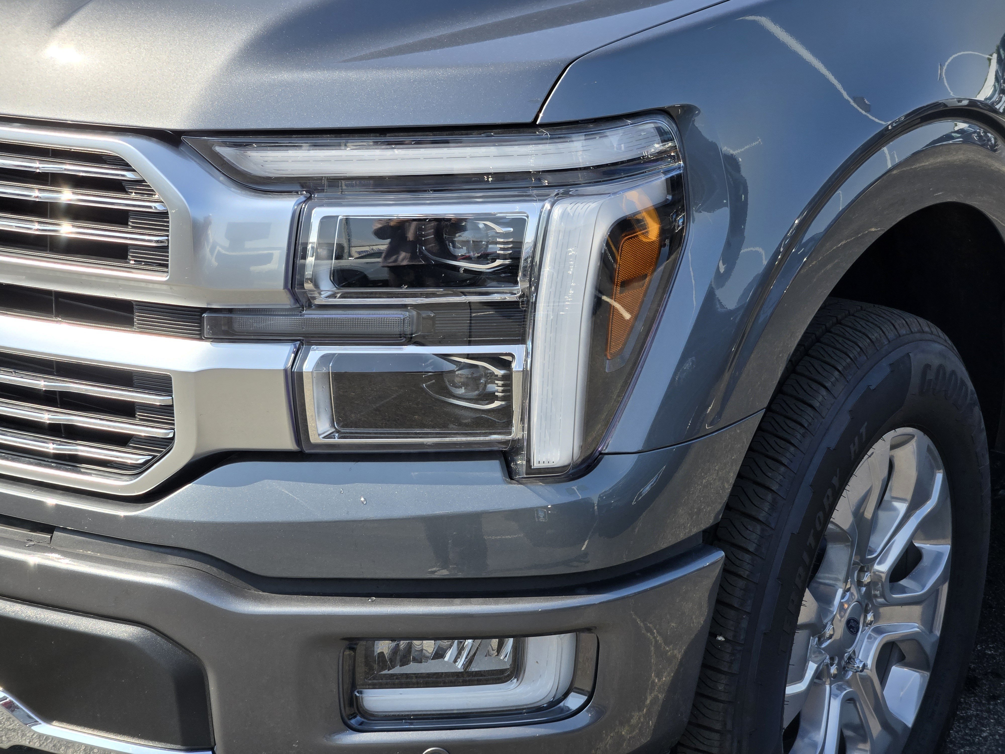 New 2026 Carbonized Gray Metallic Ford Platinum image 5