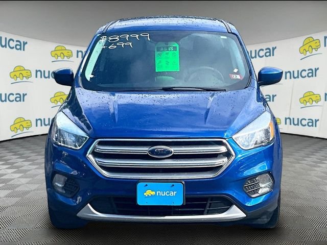 Used 2017 Blue Ford SE image 3
