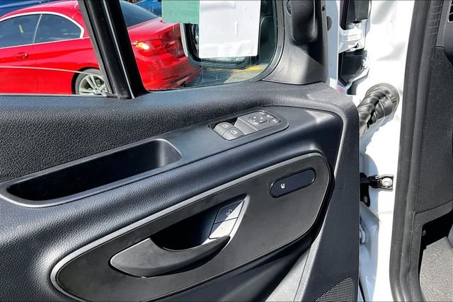 New 2026 Arctic White Mercedes-Benz Cargo 144 WB image 9